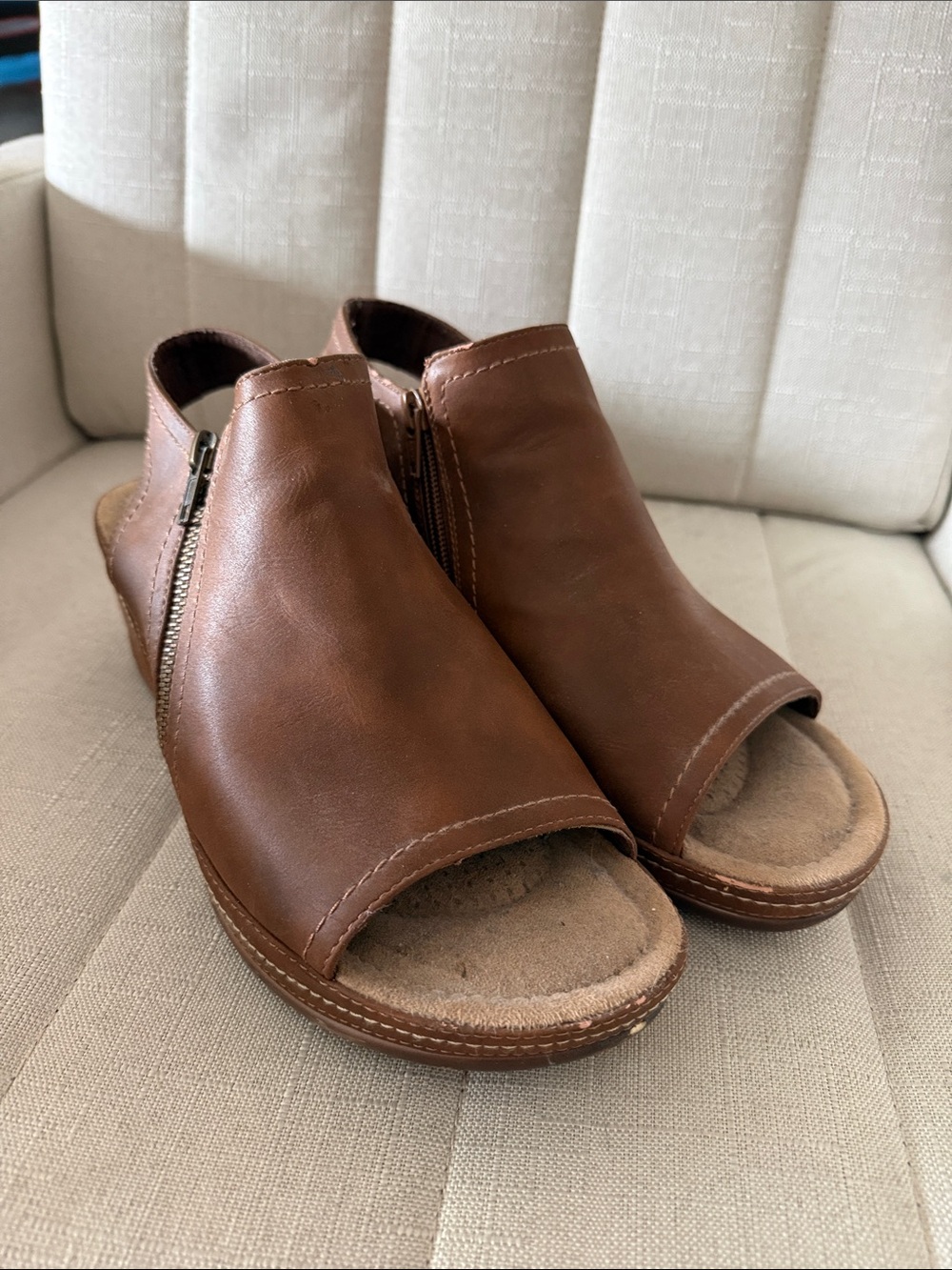 Cliffs by WHITE MOUNTAIN Brown Leather Open-Toe Wedge Sandals